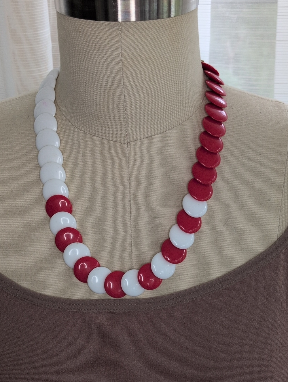 Vintage Color Block Red and White Disc Bead Statement Collar Necklace